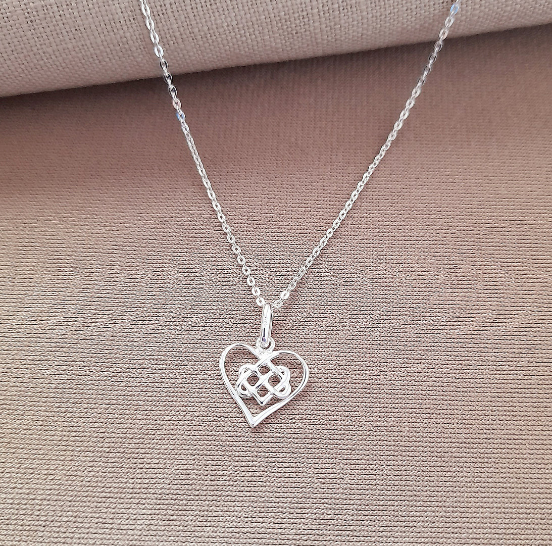  Infinity Knot Heart Necklace in Sterling Silver 925 | Personalised Jewellery
