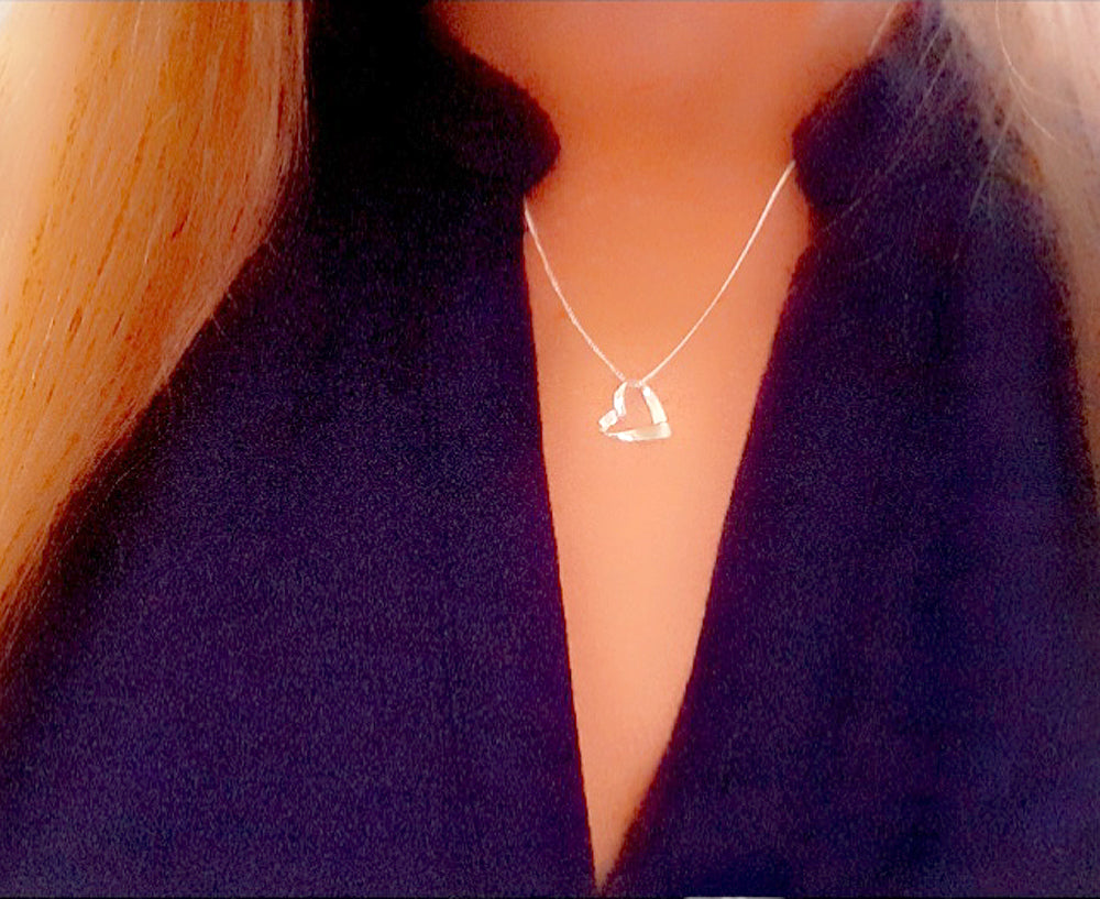 Granddaughter Ribbon Heart Necklace in Sterling Silver 925, Personalised Jewellery Gift
