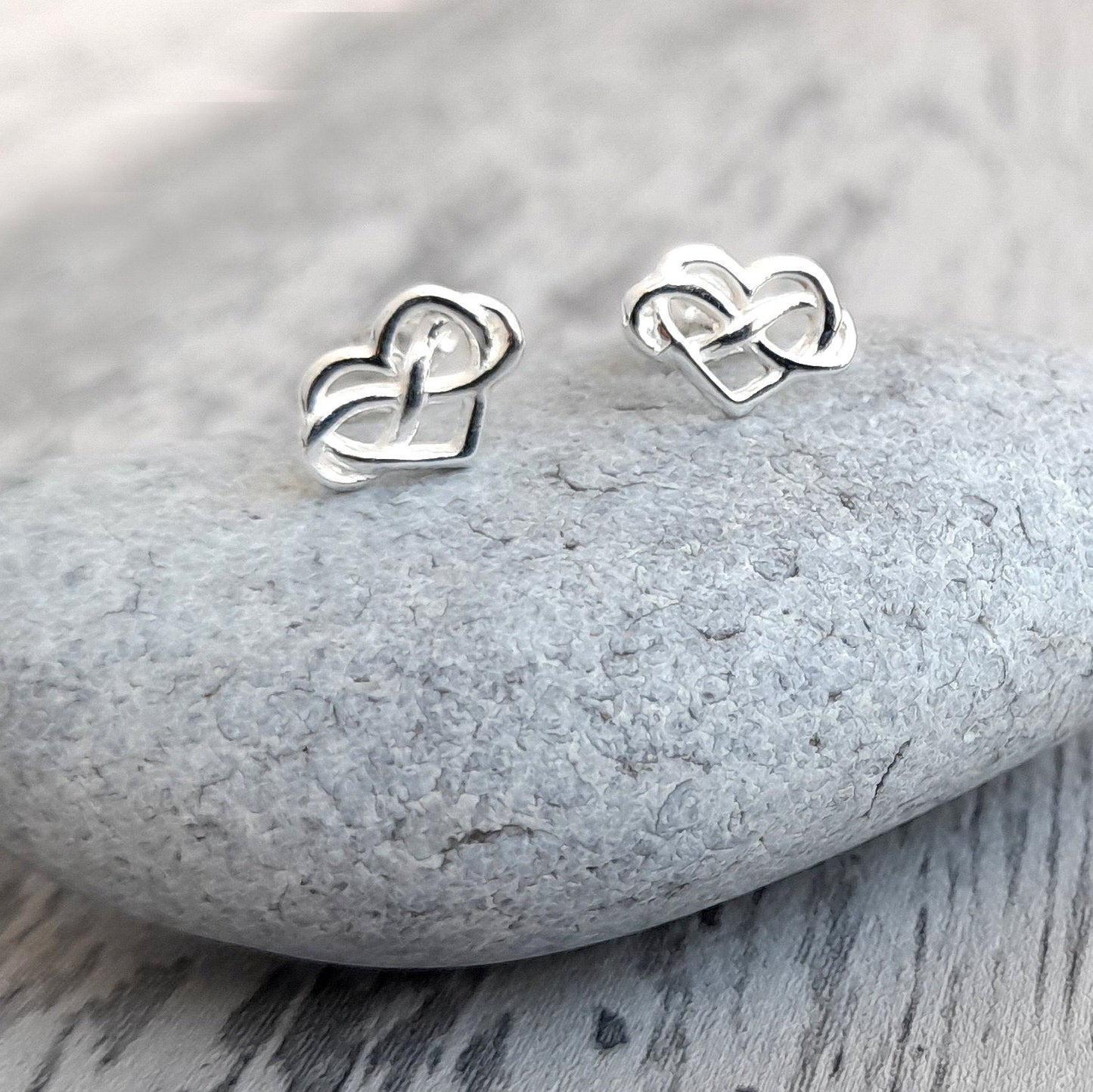 Infinity Heart 925 Sterling Silver Stud Earrings / Necklace / Gift Set - Includes a Personalised Gift Message